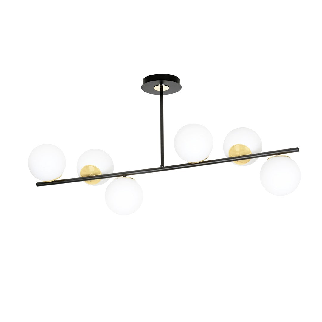 SEO Description: LUKKA šviestuvas yra modernių ir tradicinių interjerų serija, puikiai apšviečianti erdves. Stiklo šešėliai suteikia elegancijos ir lengvumo, o minimalistinis dizainas efektyviai apšviečia plotus.